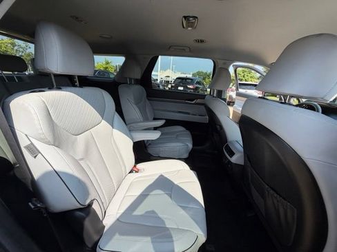 Used 2024 Hyundai Palisade SEL AWD/4WD image 34
