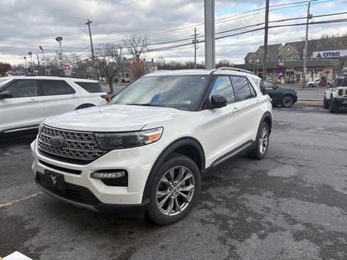 Certified 2023 Ford Explorer Limited w/ Limited Technology Package image 3