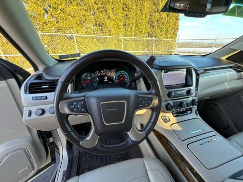Used 2017 GMC Yukon Denali w/ Open Road Package image 14