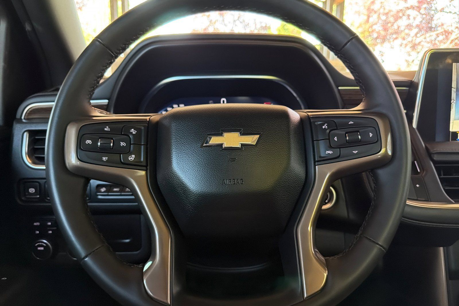 Used 2024 Chevrolet Tahoe High Country AWD/4WD image 24