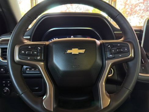 Used 2024 Chevrolet Tahoe High Country AWD/4WD image 24