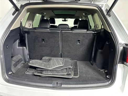 Used 2021 Volkswagen Atlas SE w/ Panoramic Sunroof Package image 26