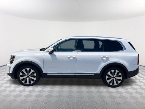 Used 2022 Kia Telluride EX w/ EX Premium Package FWD image 8