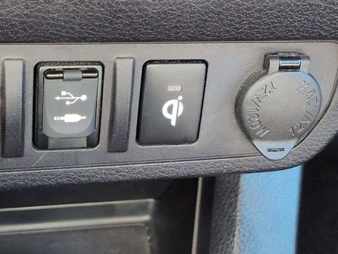 Used 2019 Toyota Tacoma TRD Sport image 29