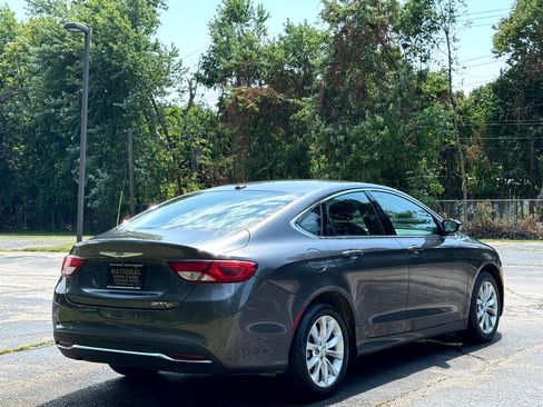 Used 2015 Chrysler 200 C image 5