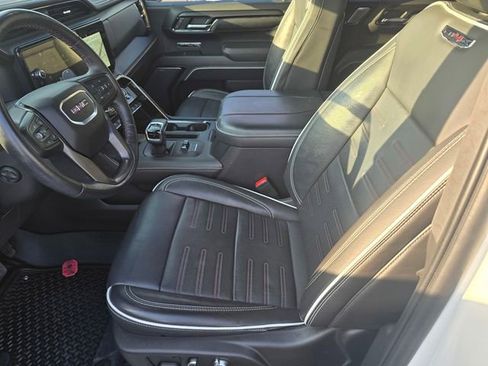 Used 2023 GMC Sierra 1500 AT4X image 19