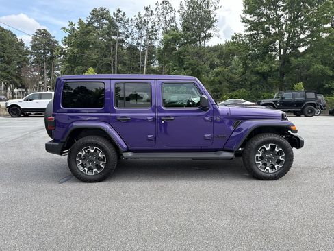 New 2026 Jeep Wrangler Unlimited Sahara AWD/4WD image 9