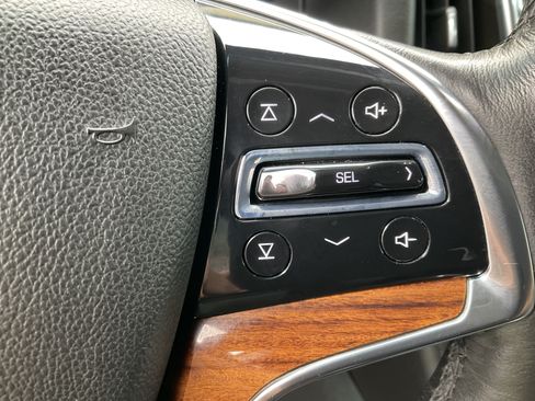 Used 2015 Cadillac Escalade Premium AWD/4WD image 32