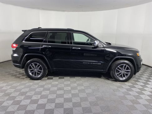 Used 2018 Jeep Grand Cherokee Limited w/ Luxury Group II image 8