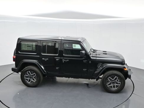 New 2025 Jeep Wrangler Unlimited Sahara w/ Safety Group AWD/4WD image 42