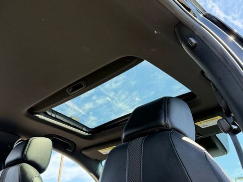 Used 2020 Honda Civic EX-L image 4