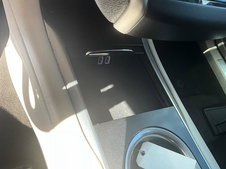 Used 2019 Lincoln MKC Select w/ MKC Climate Package FWD image 22