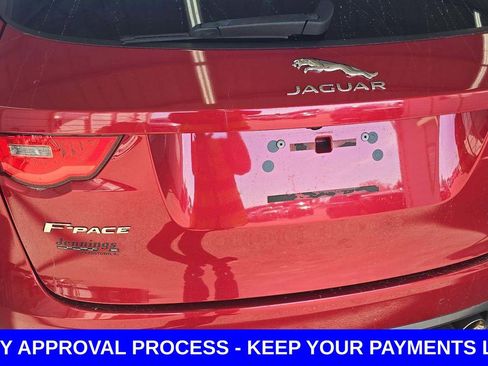 Used 2020 Jaguar F-PACE SVR image 6