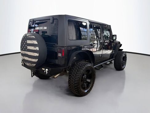 Used 2017 Jeep Wrangler Unlimited Sport w/ Quick Order Package 24S AWD/4WD image 9