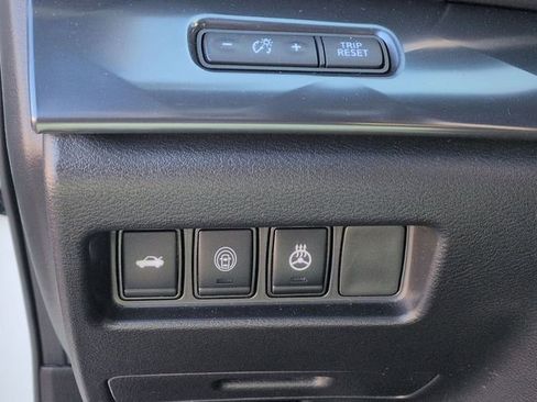 Used 2022 Nissan Maxima SR w/ Sport Mat Group image 26