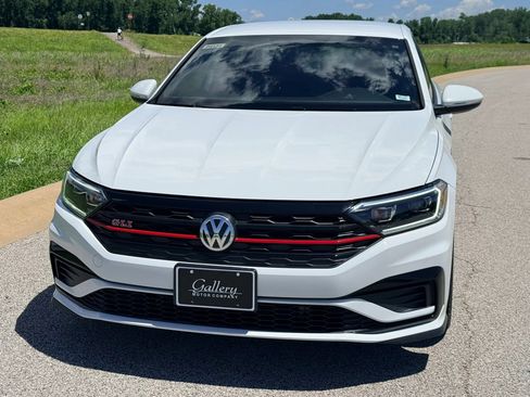Used 2019 Volkswagen Jetta GLI FWD image 8
