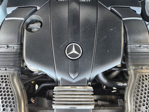 Used 2018 Mercedes-Benz GLS 450 4MATIC image 34