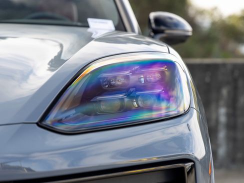 New 2026 Porsche Cayenne S image 17