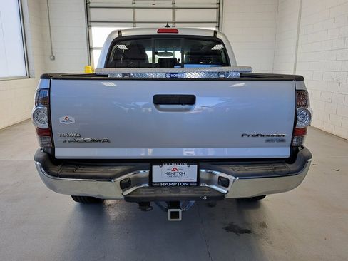Used 2012 Toyota Tacoma PreRunner w/ SR5 Pkg image 6