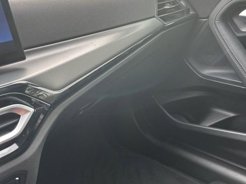 Used 2024 BMW 230i Coupe image 19