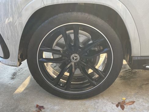 Certified 2024 Mercedes-Benz GLS 580 4MATIC image 17