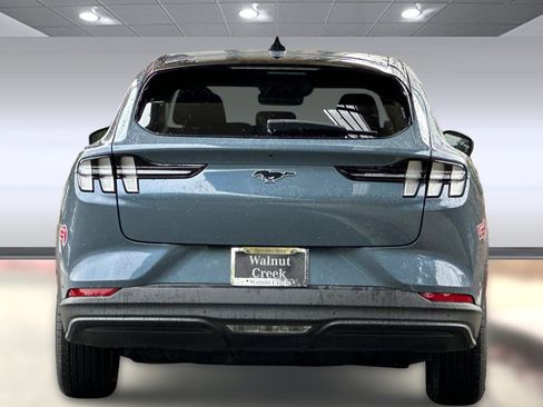 Used 2023 Ford Mustang Mach-E Select image 8