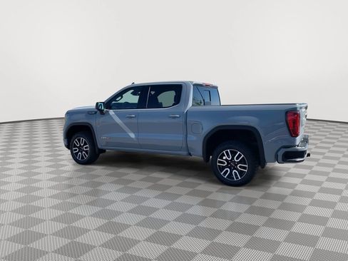 Used 2024 GMC Sierra 1500 AT4 w/ AT4 Preferred Package AWD/4WD image 5