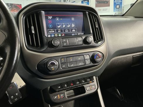 Used 2022 Chevrolet Colorado Z71 image 29