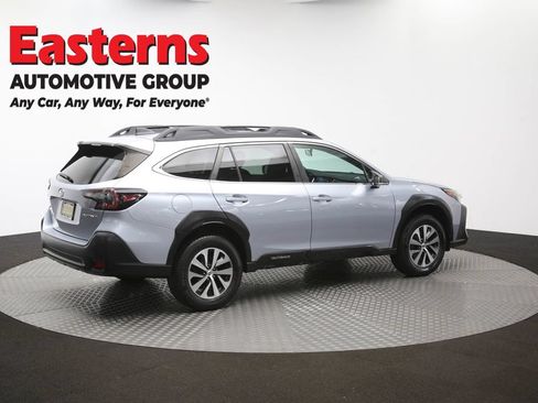 Used 2023 Subaru Outback Premium AWD/4WD image 42