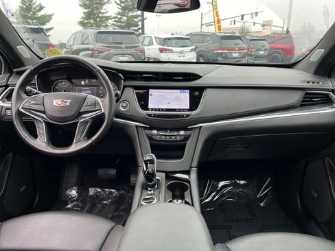 Used 2023 Cadillac XT5 Premium Luxury image 23