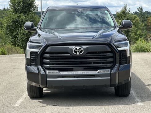 Used 2023 Toyota Tundra SR5 w/ SR5 Premium Package AWD/4WD image 19