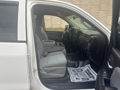 Used 2016 Chevrolet Silverado 1500 Custom w/ Trailering Package image 32