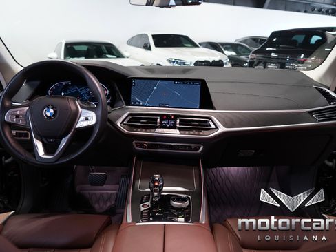 Used 2022 BMW X7 xDrive40i w/ Executive Package AWD/4WD image 32