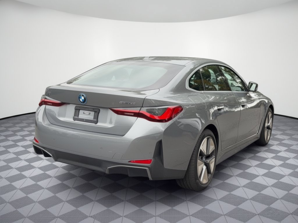 Used 2023 BMW i4 eDrive40 w/ Premium Package RWD image 9