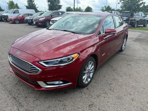 Used 2017 Ford Fusion Energi Titanium FWD image 1