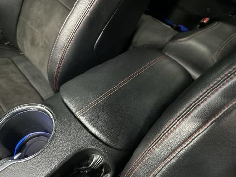 Used 2016 Ford Mustang GT Premium w/ Equipment Group 401A RWD image 28