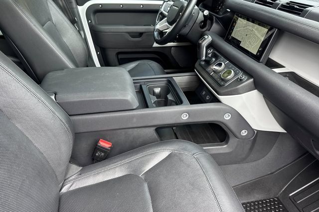 Used 2023 Land Rover Defender 110 S AWD/4WD image 15