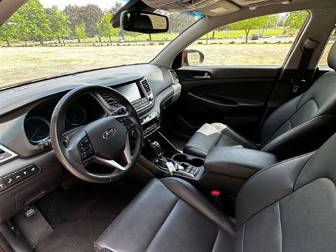Used 2016 Hyundai Tucson Limited w/ Option Group 03 AWD/4WD image 13