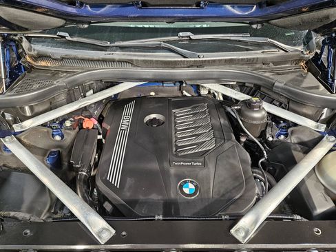 Used 2019 BMW X7 xDrive40i w/ Premium Package AWD/4WD image 19