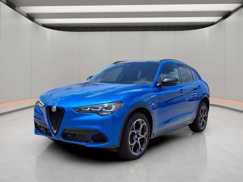 New 2025 Alfa Romeo Stelvio Sprint w/ Veloce Package image 3