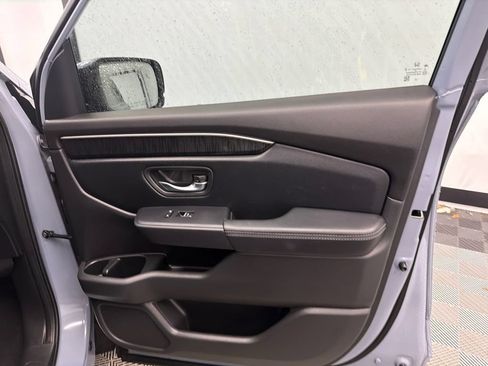 Used 2023 Honda Pilot Elite image 16