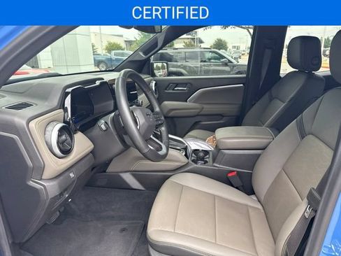 Used 2025 Chevrolet Colorado ZR2 w/ Technology Package AWD/4WD image 10