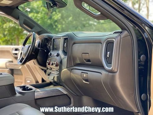Used 2021 Chevrolet Silverado 1500 LTZ w/ LTZ Premium Package AWD/4WD image 23