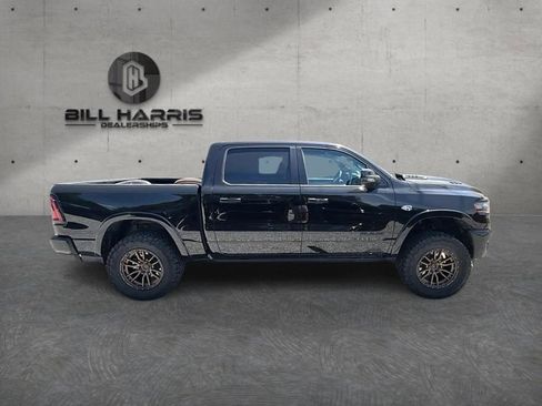 New 2026 RAM 1500 Laramie AWD/4WD image 4