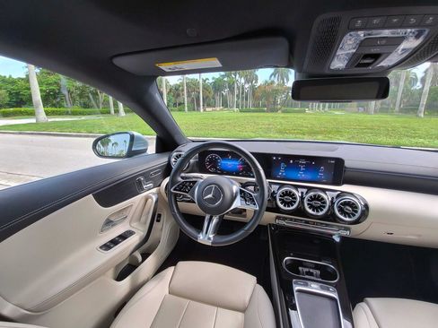 Used 2025 Mercedes-Benz CLA 250 4MATIC image 29