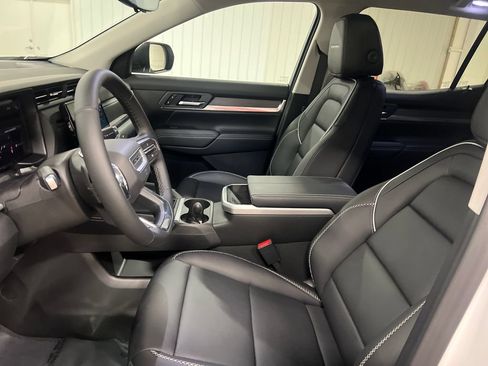 New 2026 GMC Terrain Denali AWD/4WD image 13