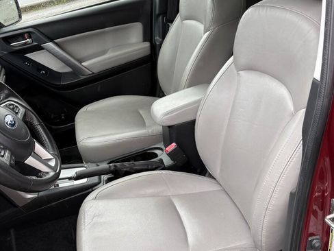 Used 2018 Subaru Forester 2.5i Limited w/ Popular Package #2 AWD/4WD image 6