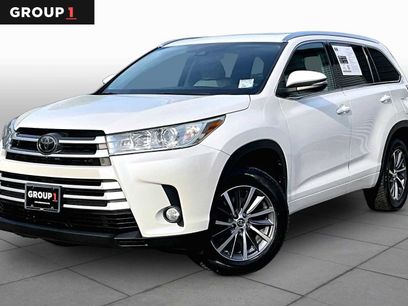 Used 2018 Toyota Highlander XLE