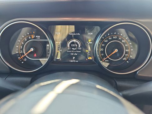 Used 2023 Jeep Gladiator Willys image 19