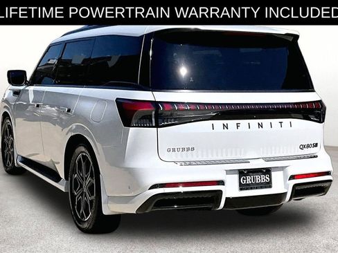 Certified 2026 INFINITI QX80 4WD w/ Sport Exterior Package image 15